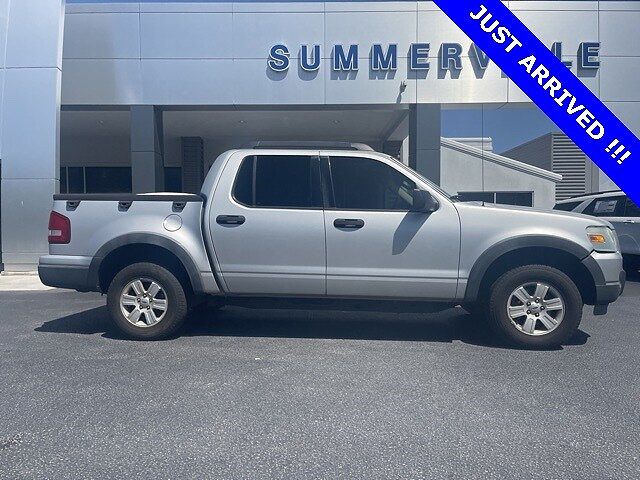2010 Ford Explorer Sport Trac XLT 