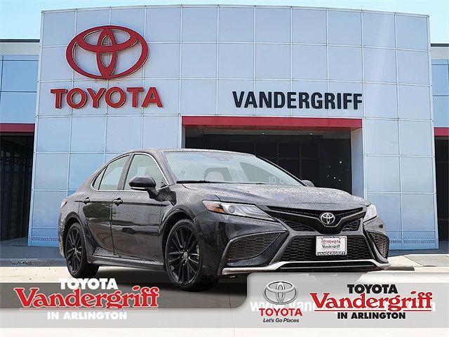 2021 Toyota Camry XSE 