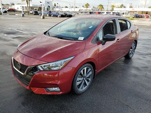 2020 Nissan Versa SR 