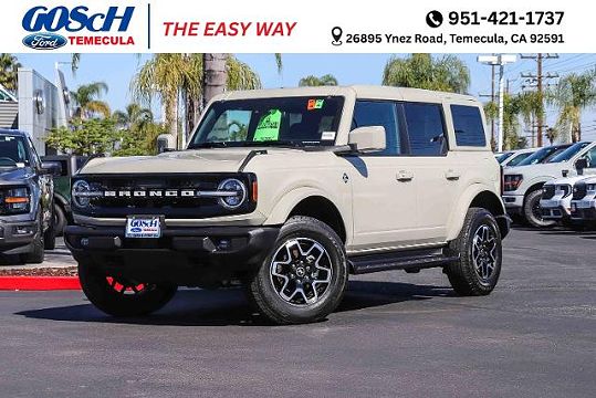 2025 Ford Bronco Outer Banks