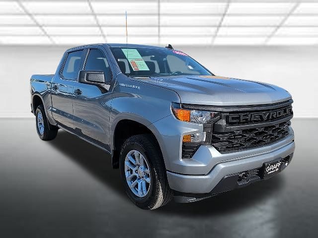 2025 Chevrolet Silverado 1500 Custom