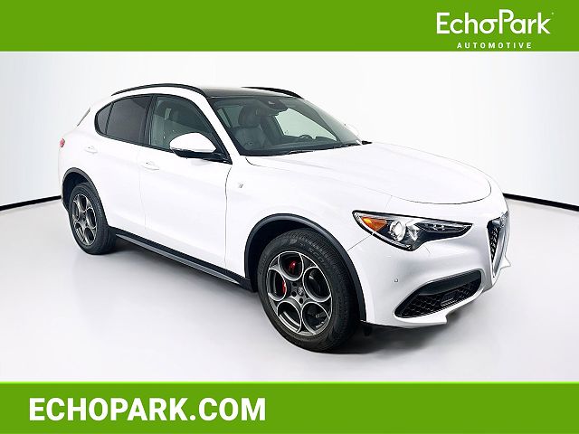 2022 Alfa Romeo Stelvio Ti