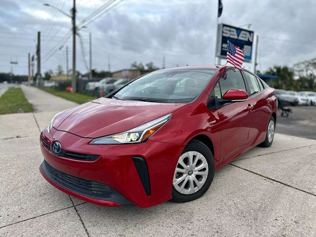 2022 Toyota Prius L Eco 