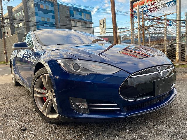 2015 Tesla Model S P85D 