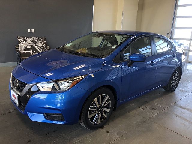 2020 Nissan Versa SV 