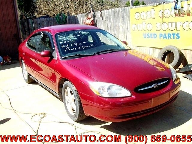 2003 Ford Taurus SE 