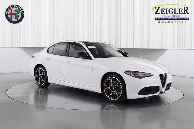 2024 Alfa Romeo Giulia Ti 