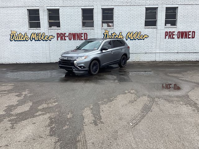 2020 Mitsubishi Outlander LE