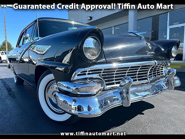 1956 Ford Fairlane  