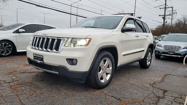 2011 Jeep Grand Cherokee Limited Edition 