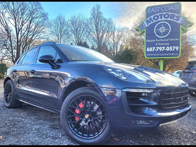2017 Porsche Macan GTS 