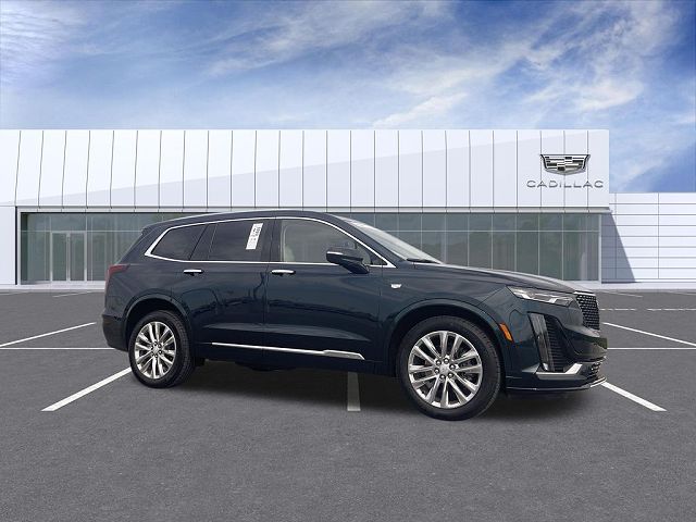 2024 Cadillac XT6 Premium Luxury