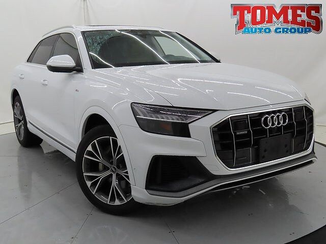 2021 Audi Q8 Premium Plus 