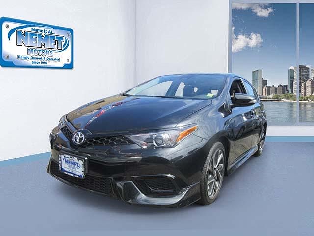 2017 Toyota Corolla iM Base 
