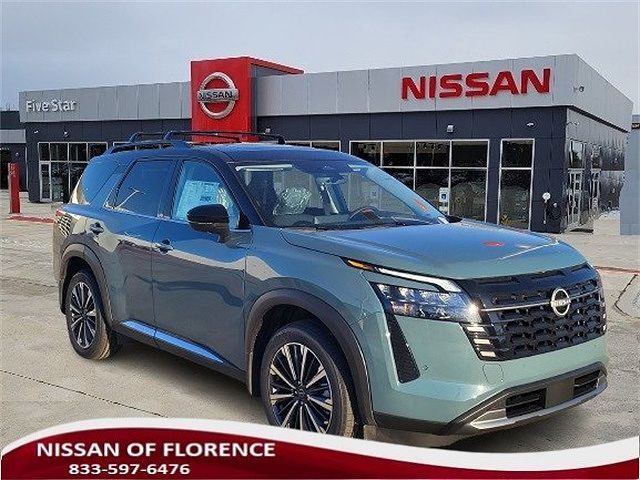 2026 Nissan Pathfinder Platinum