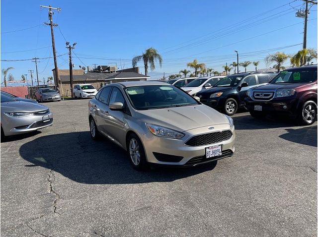 2017 Ford Focus SE 