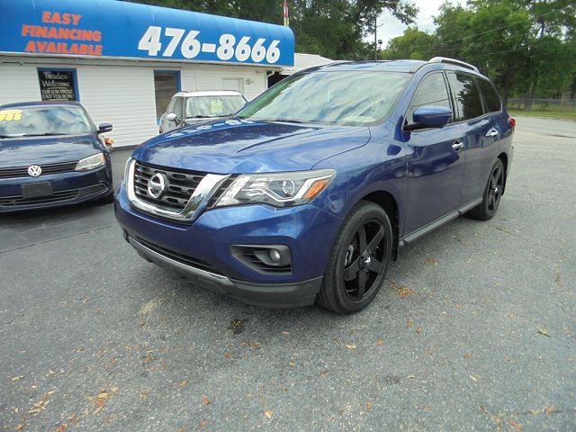 2017 Nissan Pathfinder  