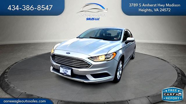 2017 Ford Fusion SE 