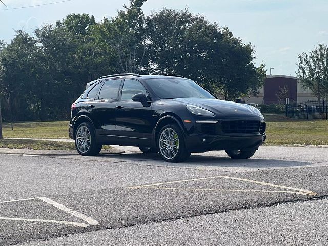 2017 Porsche Cayenne S