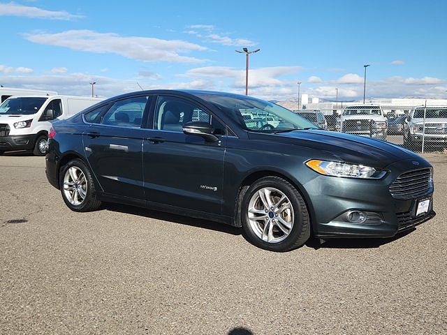2016 Ford Fusion Hybrid SE