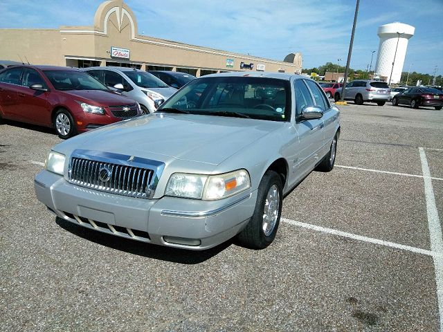 2007 Mercury Grand Marquis LS 