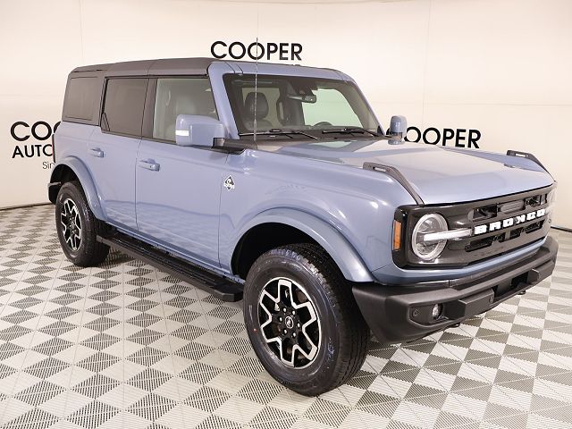 2024 Ford Bronco Outer Banks