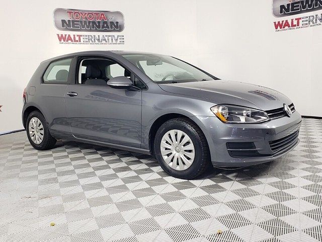 2015 Volkswagen Golf S 