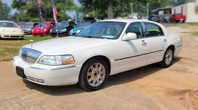 2003 Lincoln Town Car Cartier 