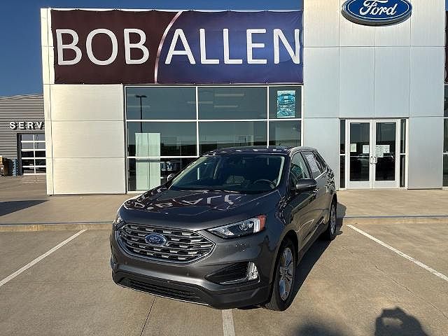 2024 Ford Edge Titanium