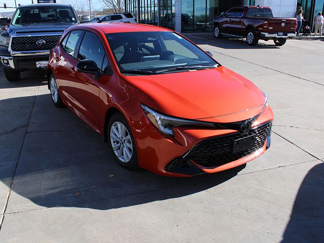 2026 Toyota Corolla Hatchback SE