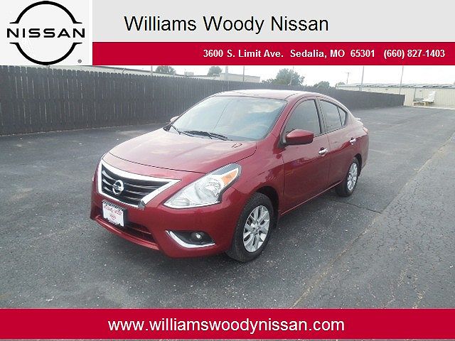 2019 Nissan Versa SV 
