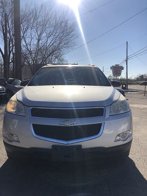2011 Chevrolet Traverse LS 