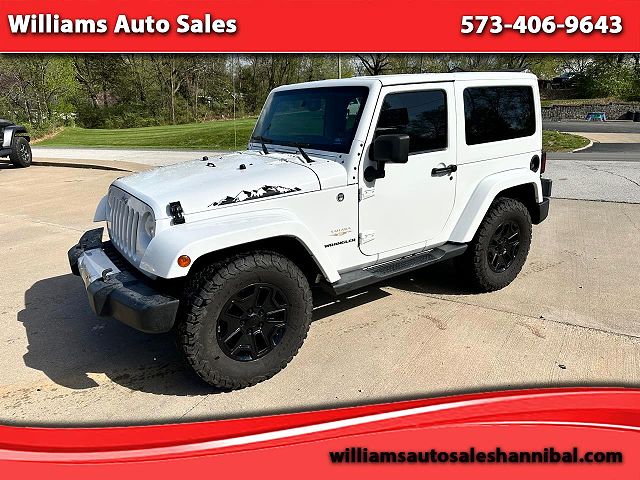 2013 Jeep Wrangler Sahara 