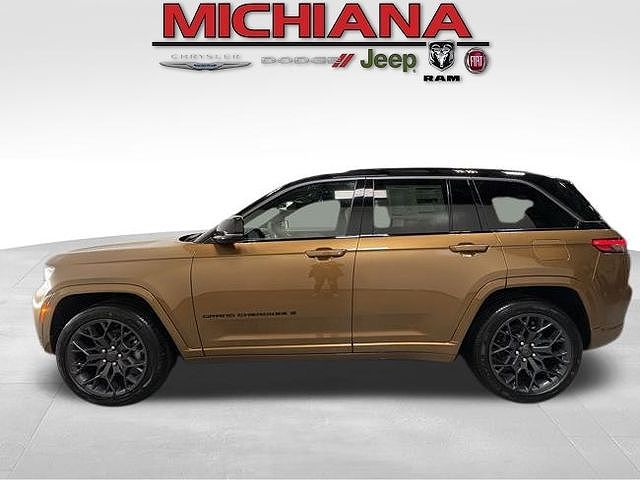 2026 Jeep Grand Cherokee Summit