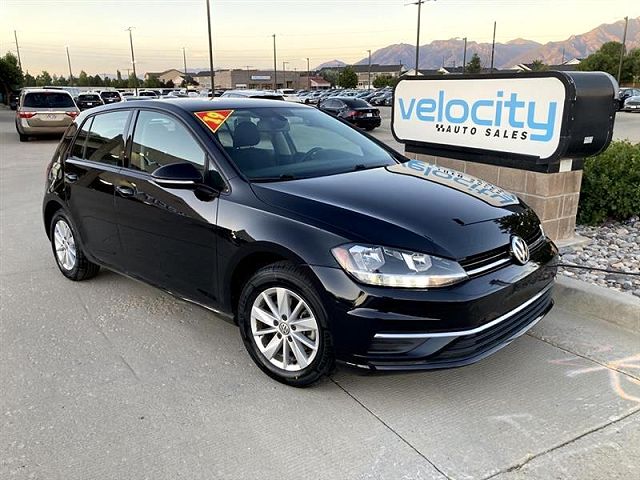 2019 Volkswagen Golf S 