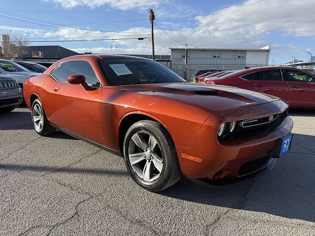 2021 Dodge Challenger SXT