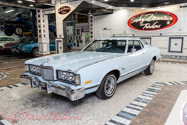 1976 Mercury Cougar  