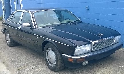 1992 Jaguar XJ Vanden Plas 
