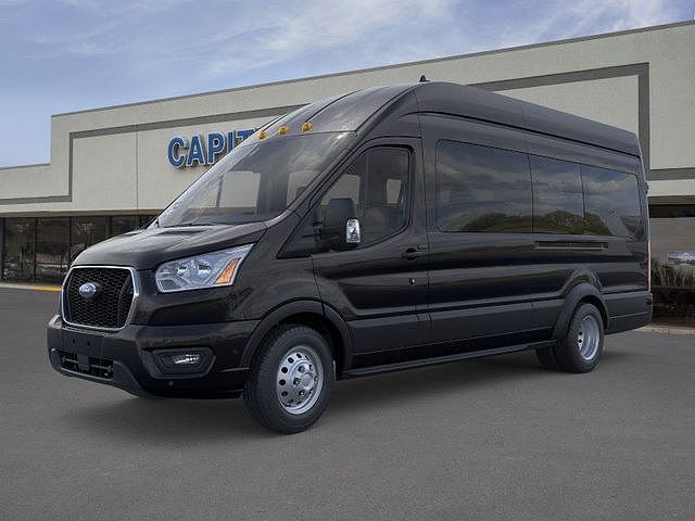 2025 Ford Transit XLT