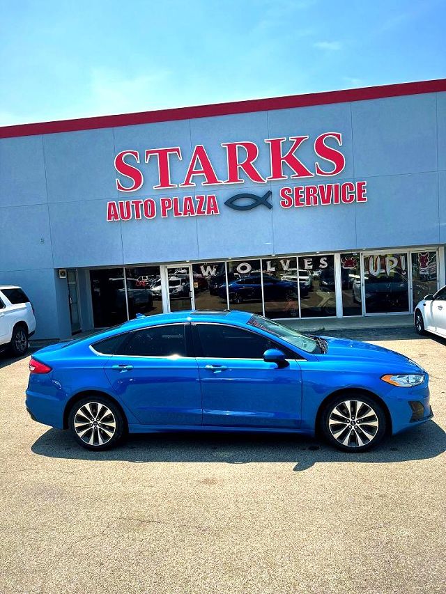 2019 Ford Fusion SE 