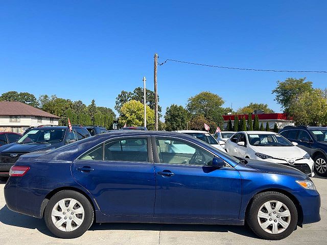 2010 Toyota Camry LE