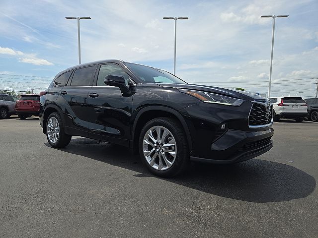 2025 Toyota Highlander Limited
