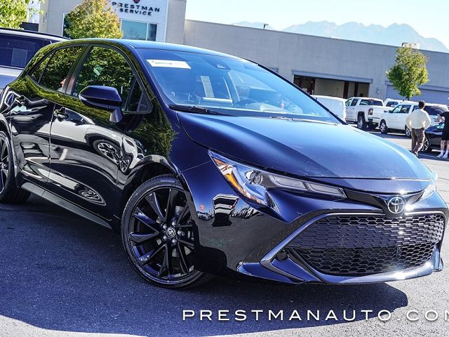 2022 Toyota Corolla Hatchback SE
