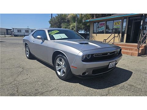 2015 Dodge Challenger SXT