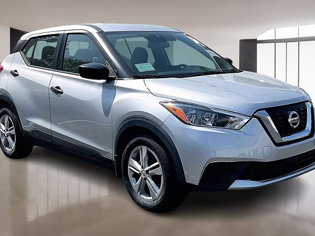 2020 Nissan Kicks S