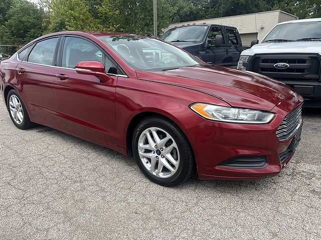 2016 Ford Fusion SE