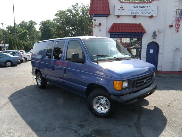 2003 Ford Econoline E-150 