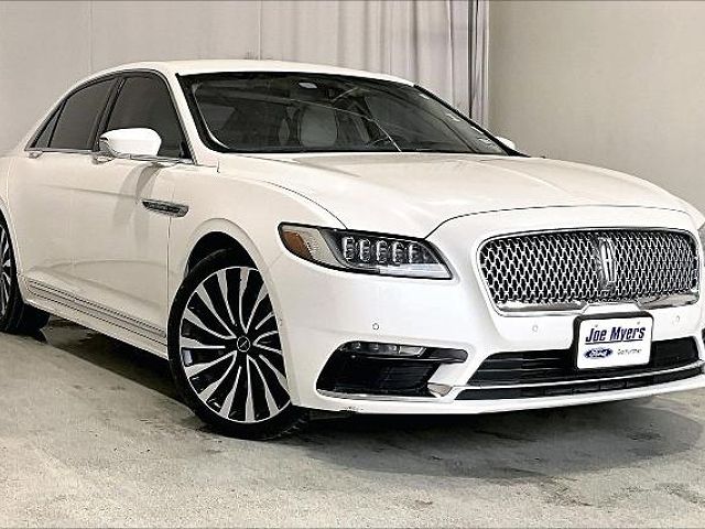 2017 Lincoln Continental Black Label