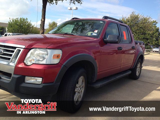 2008 Ford Explorer Sport Trac XLT 
