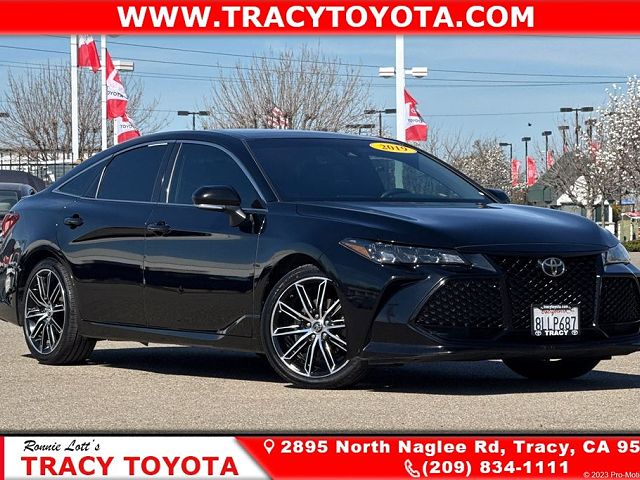 2019 Toyota Avalon XSE
